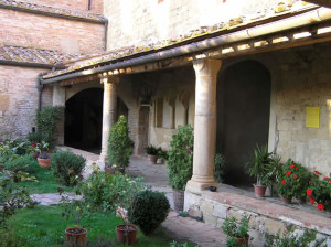 Chiostro della Pieve di Sant'Appiano, Barberino Val d'Elsa, Firenze. Autore e Copyright Marco Ramerini