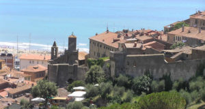 Il borgo medievale di Castiglione della Pescaia. Author and Copyright Marco Ramerini