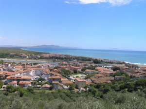 Panorama sulla parte moderna di Castiglione della Pescaia. Author and Copyright Marco Ramerini