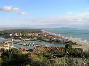 Panorama sulla pineta e sui Monti dell'Uccellina. Castiglione della Pescaia. Author and Copyright Marco Ramerini