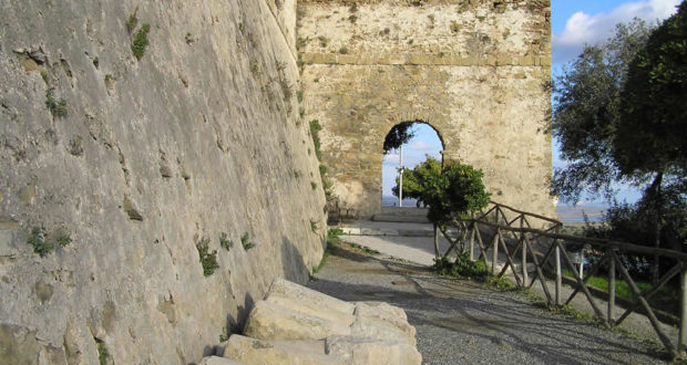 Porta a Mare. Castiglione della Pescaia. Author and Copyright Marco Ramerini