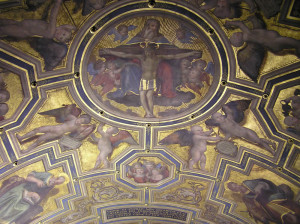 La Trinità, Cappella dei Priori, Palazzo Vecchio, Firenze, Italia. Author and Copyright Marco Ramerini