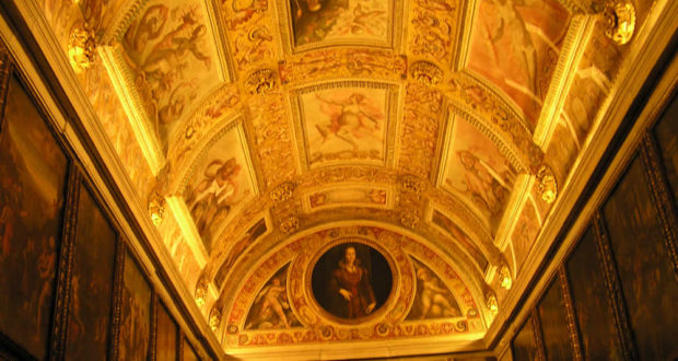 Lo Studiolo di Francesco I, Palazzo Vecchio, Firenze, Italia. Author and Copyright Marco Ramerini.