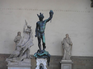 Perseo de Benvenuto Cellini. Logia de la Señoría o de Lanzi, Plaza de la Señoría, Florencia. Autor y Copyright Marco Ramerini,,