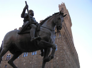 Statua equestre di Cosimo I de’ Medici, Piazza della Signoria, Firenze. Author and Copyright Marco Ramerini