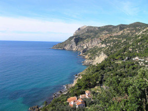 La costa tra Punta Maddalena e i Sassi Verdi, Monte Argentario, Grosseto. Author and Copyright Marco Ramerini