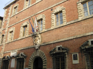 Palazzo Portigiani oggi sede del Comune, Colle Val d'Elsa, Siena. Author and Copyright Marco Ramerini