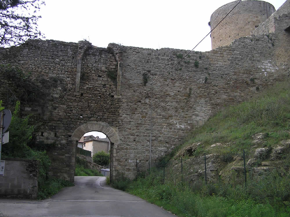 Porta Nord-Est, Staggia Senese, Poggibonsi, Siena. Author and Copyright Marco Ramerini