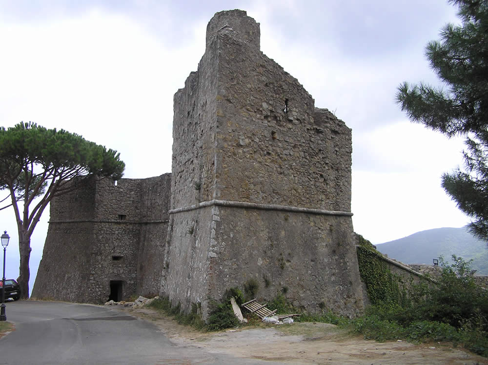 La fortezza pisana, Marciana, Isola d'Elba, Livorno.. Author and Copyright Marco Ramerini