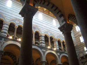 L'interno del Duomo, Pisa. Author and Copyright Nello e Nadia Lubrina