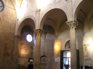 L'interno del Duomo di Massa Marittima, Grosseto. Author and Copyright Marco Ramerini