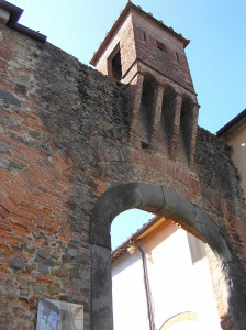 Porta Pesciatina o Porta Mariani, Altopascio, Lucca. Author and Copyright Marco Ramerini