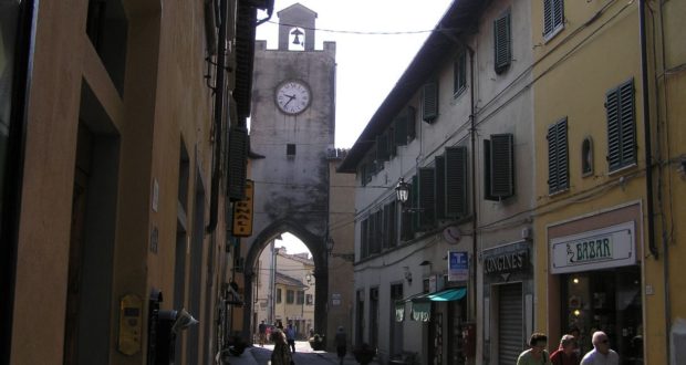 Borgo San Lorenzo. Autore e Copyright Marco Ramerini
