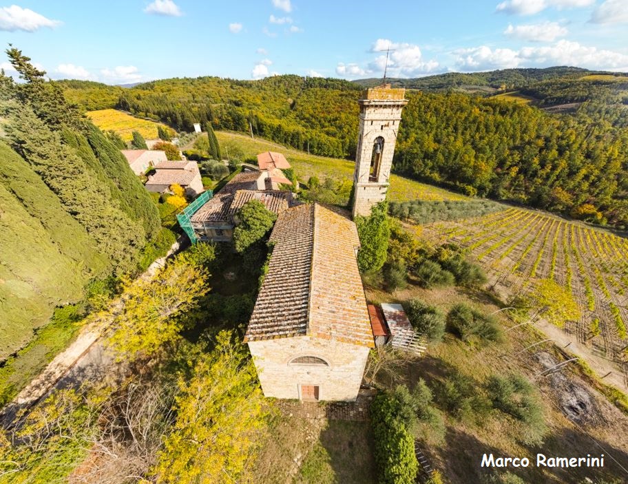 La chiesa di Cortine, Barberino Tavarnelle. Autore e Copyright Marco Ramerini