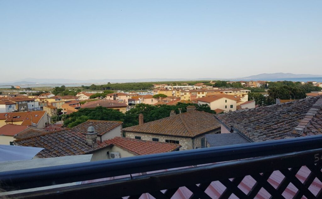 Il panorama che si ha dalla terrazza del Ristorante Pizzeria La Scaletta, Castiglione della Pescaia